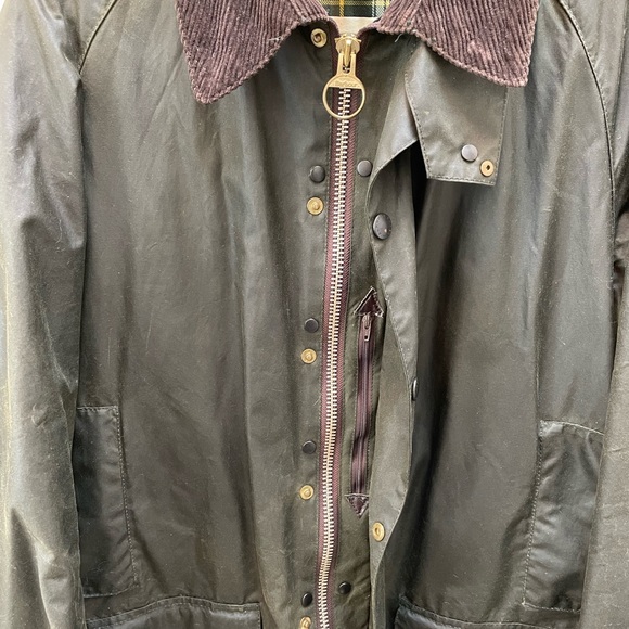 Barbour Jackets & Coats Barely Used Barbour Beaufort Jacket No Rips